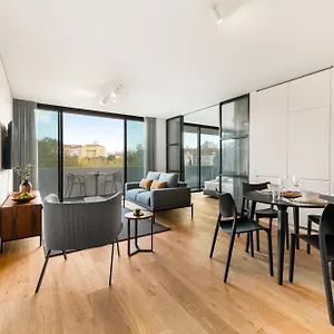  Apartment Mirabilis - Lx Living